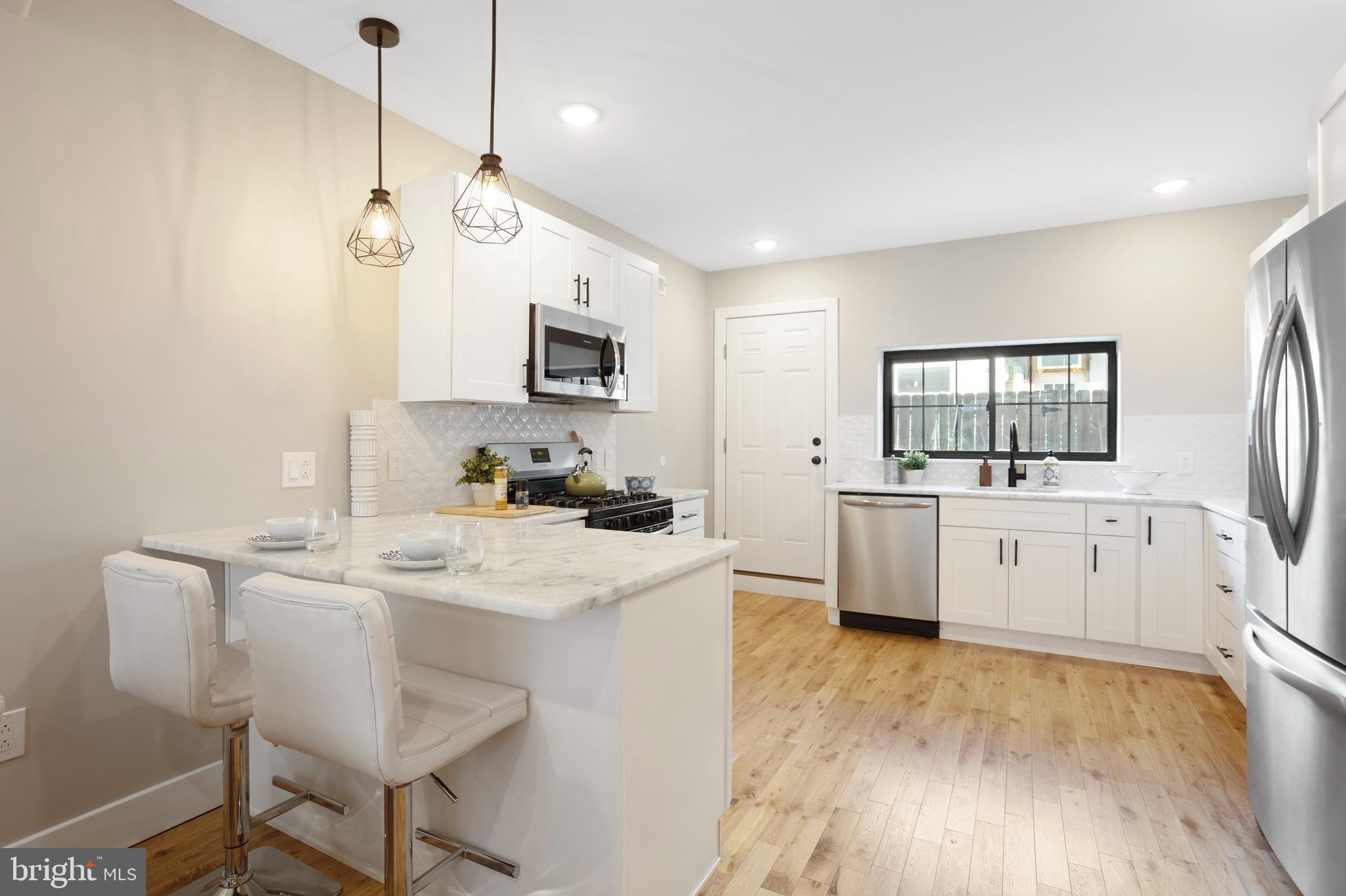 1109 Tree Street Philadelphia, PA 19148 - Photo 6 of 25 Gallery Image 6