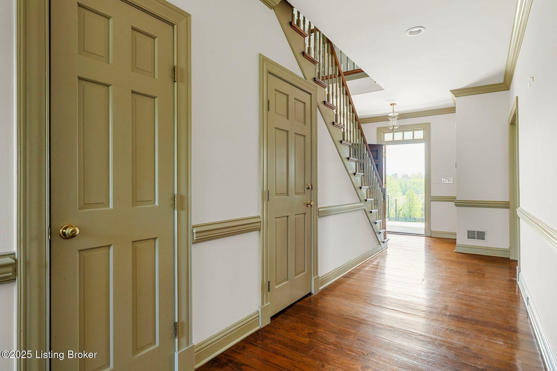 2064 Long Run Road Louisville, KY 40245 - Photo 8 of 50 photo_online_008