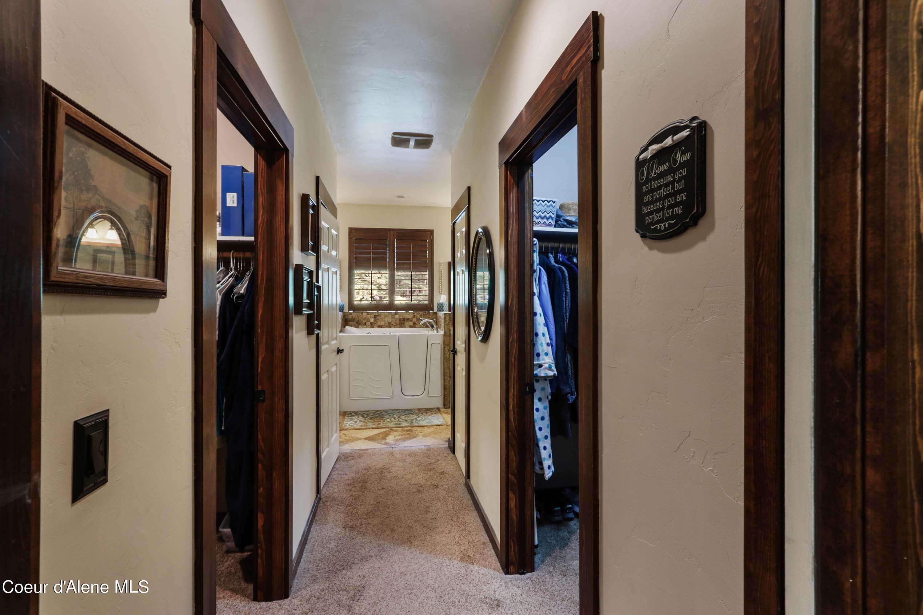 518 High Road Sandpoint, ID 83864 - Photo 27 of 57 Master bath/bedroom