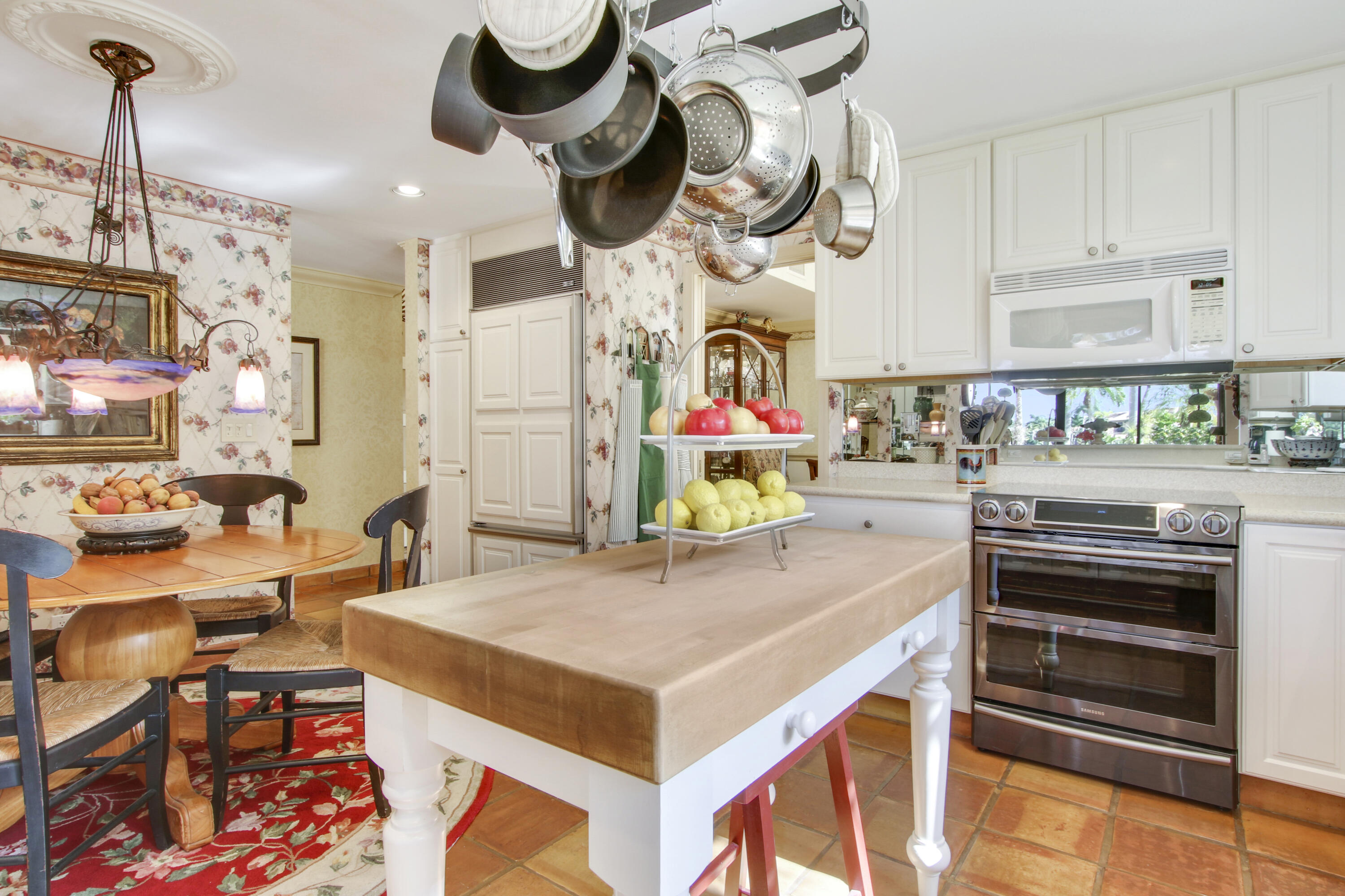 6443 Via Rosa Boca Raton, FL 33433 - Photo 10 of 40 Kitchen