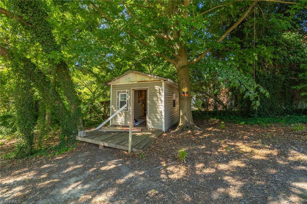 111 Crossover Road Reidsville, NC 27320 - Photo 29 of 33