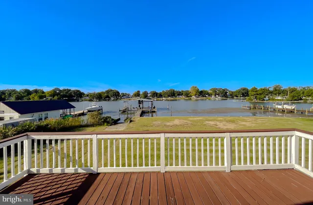 $515,000 | 16157 Cobb Island Road, Newburg, MD 20664