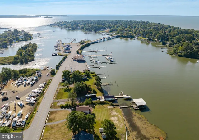 $515,000 | 16157 Cobb Island Road, Newburg, MD 20664