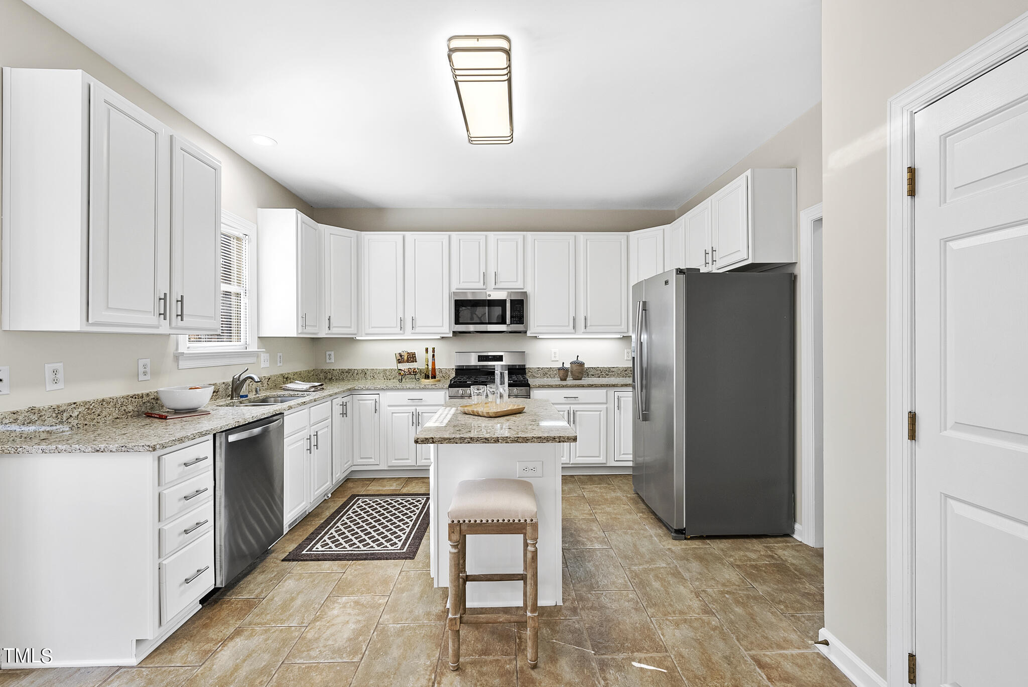 2309 Sunnystone Way Raleigh, NC 27613 - Photo 13 of 45 Kitchen