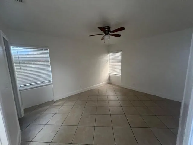 $1,595 | 1755 Forest Hill Boulevard, Unit 17, Lake Clarke Shores, FL 33406