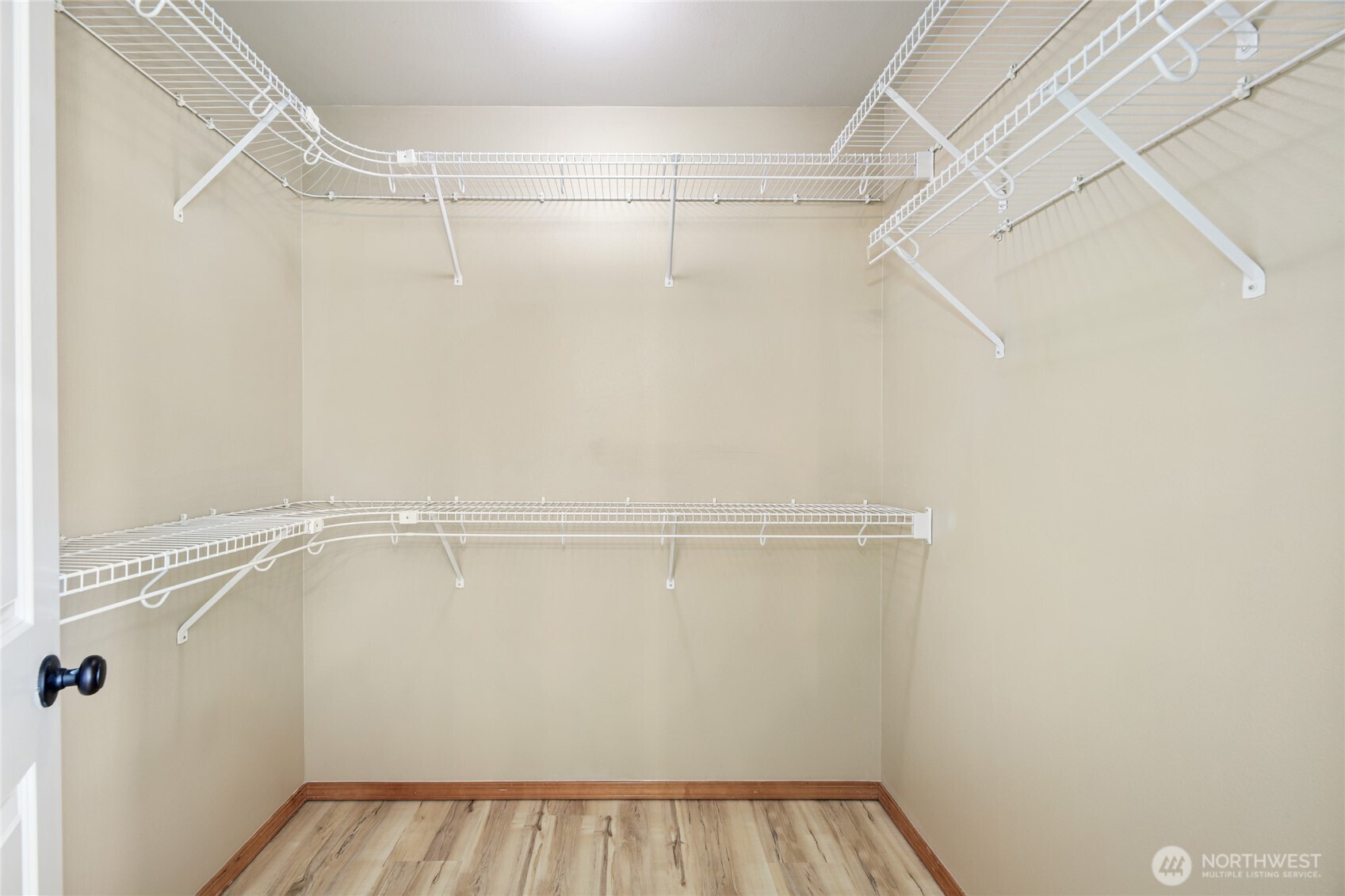 16232 9th Avenue Southwest Burien, WA 98166 - Photo 22 of 40 Gallery Image 22
