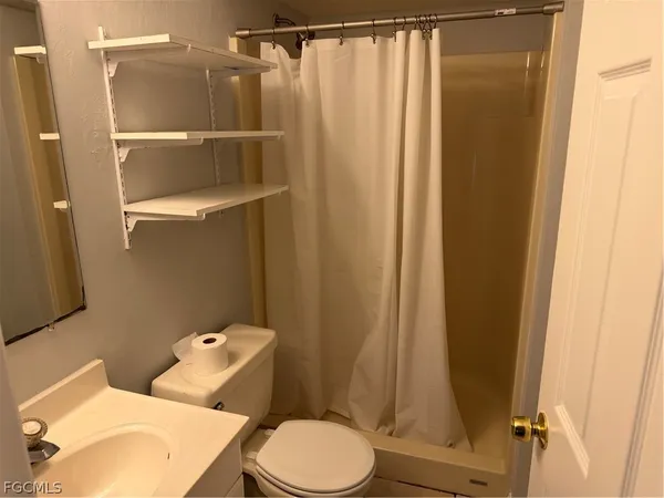 $1,690 | 4930 Leonard Boulevard South, Lehigh Acres, FL 33973