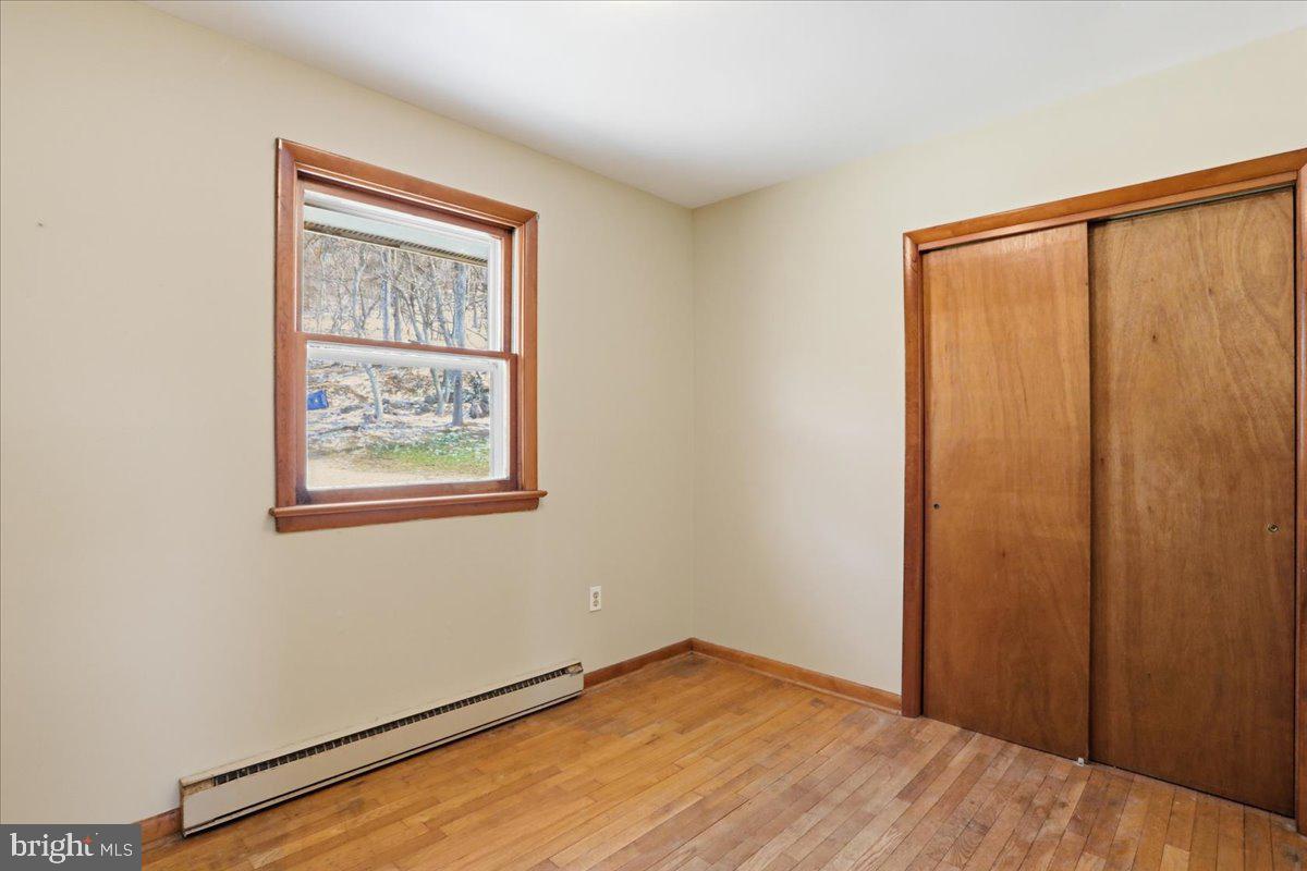 1629 Dahlgren Road Middletown, MD 21769 - Photo 13 of 52
