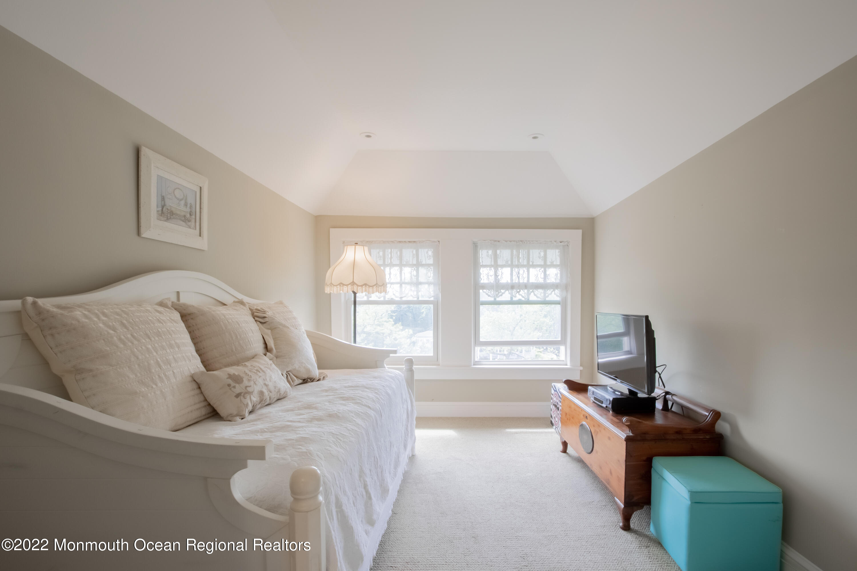 5 Rumson Road Rumson, NJ 07760 - Photo 45 of 62 3rd fl bedroom