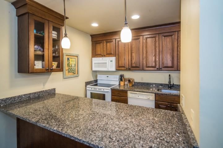 524 East Mountain Road, Unit 36 Killington, VT 05751 - Photo 4 of 30 Gallery Image 4