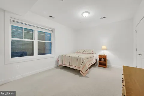 $2,425,000 | 6021 Landon Lane, Bethesda, MD 20817