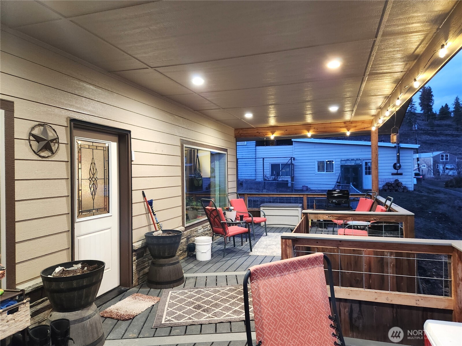 1054 Lower Madison Street Republic, WA 99166 - Photo 15 of 19 a area with furniture