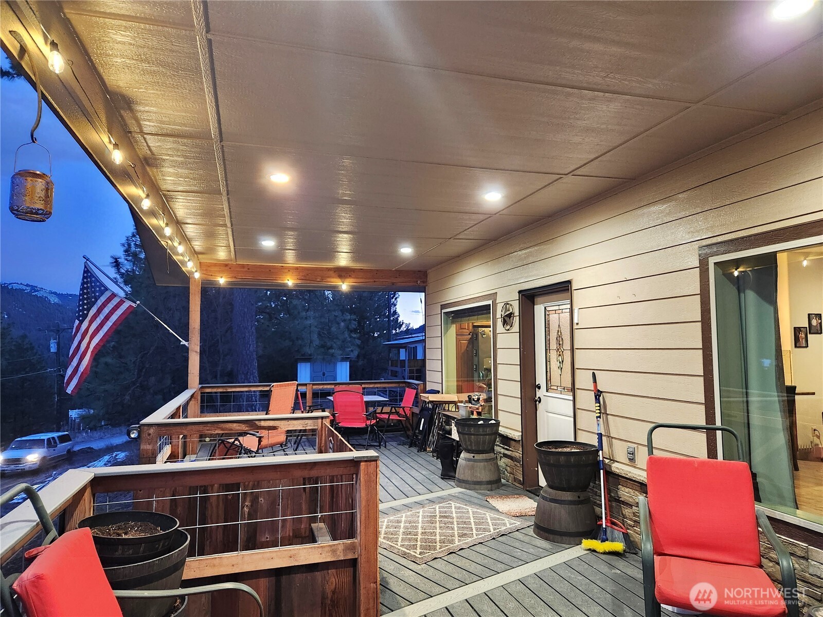 1054 Lower Madison Street Republic, WA 99166 - Photo 16 of 19