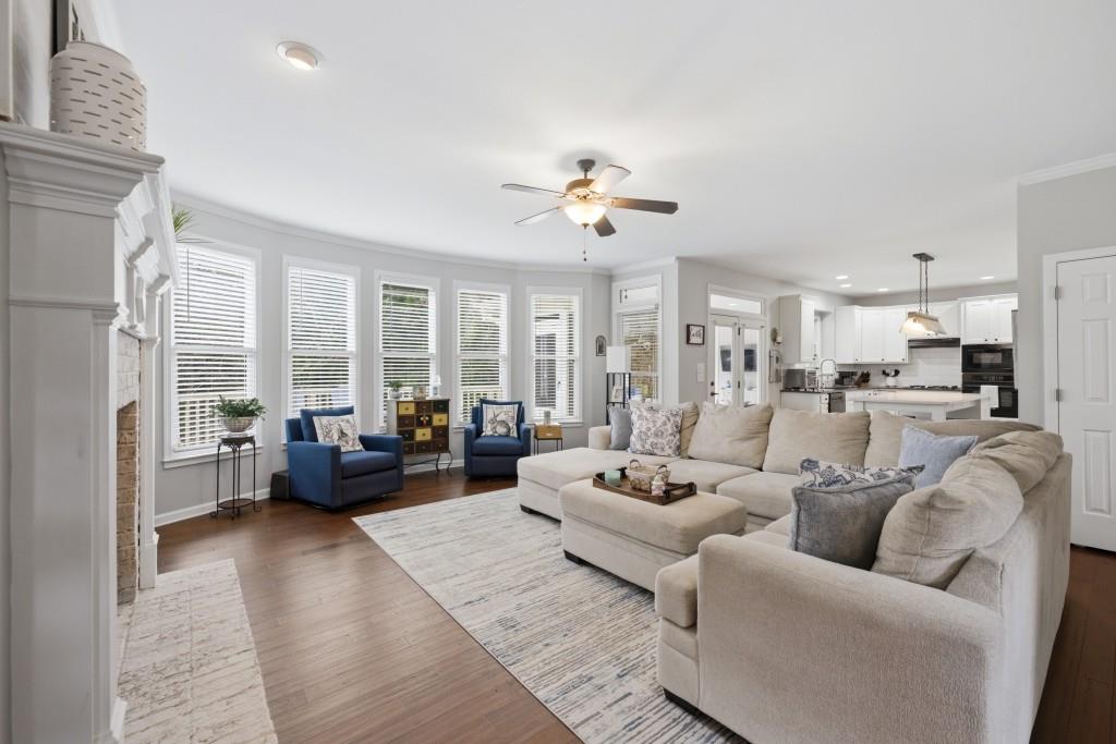 7630 Tenspeed Court Flowery Branch, GA 30542 - Photo 6 of 80