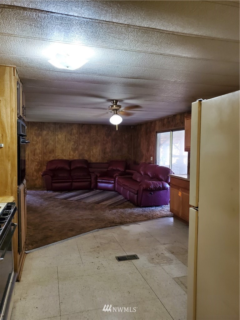 624 Highland Valley Road Morton, WA 98356 - Photo 14 of 39 Gallery Image 14