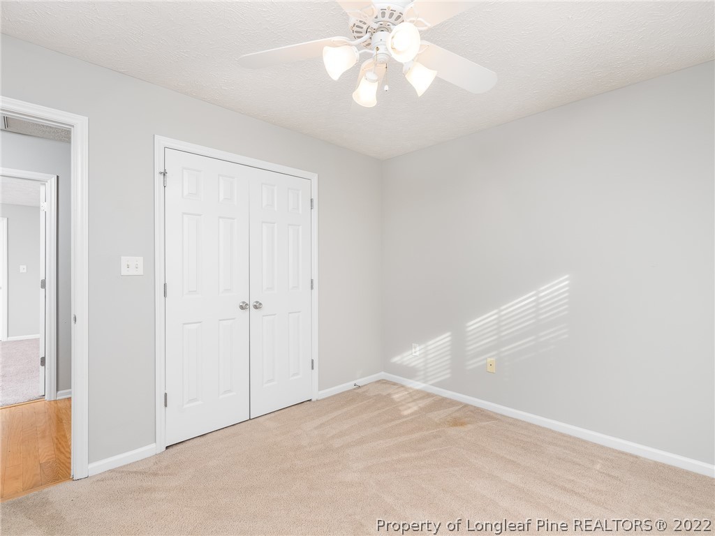 5716 Spreading Branch Road Hope Mills, NC 28348 - Photo 29 of 37