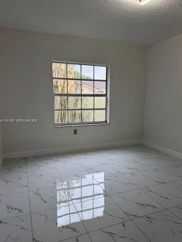 $2,000 | 2750 Southwest 10th Terrace, Unit 4, Miami, FL 33135