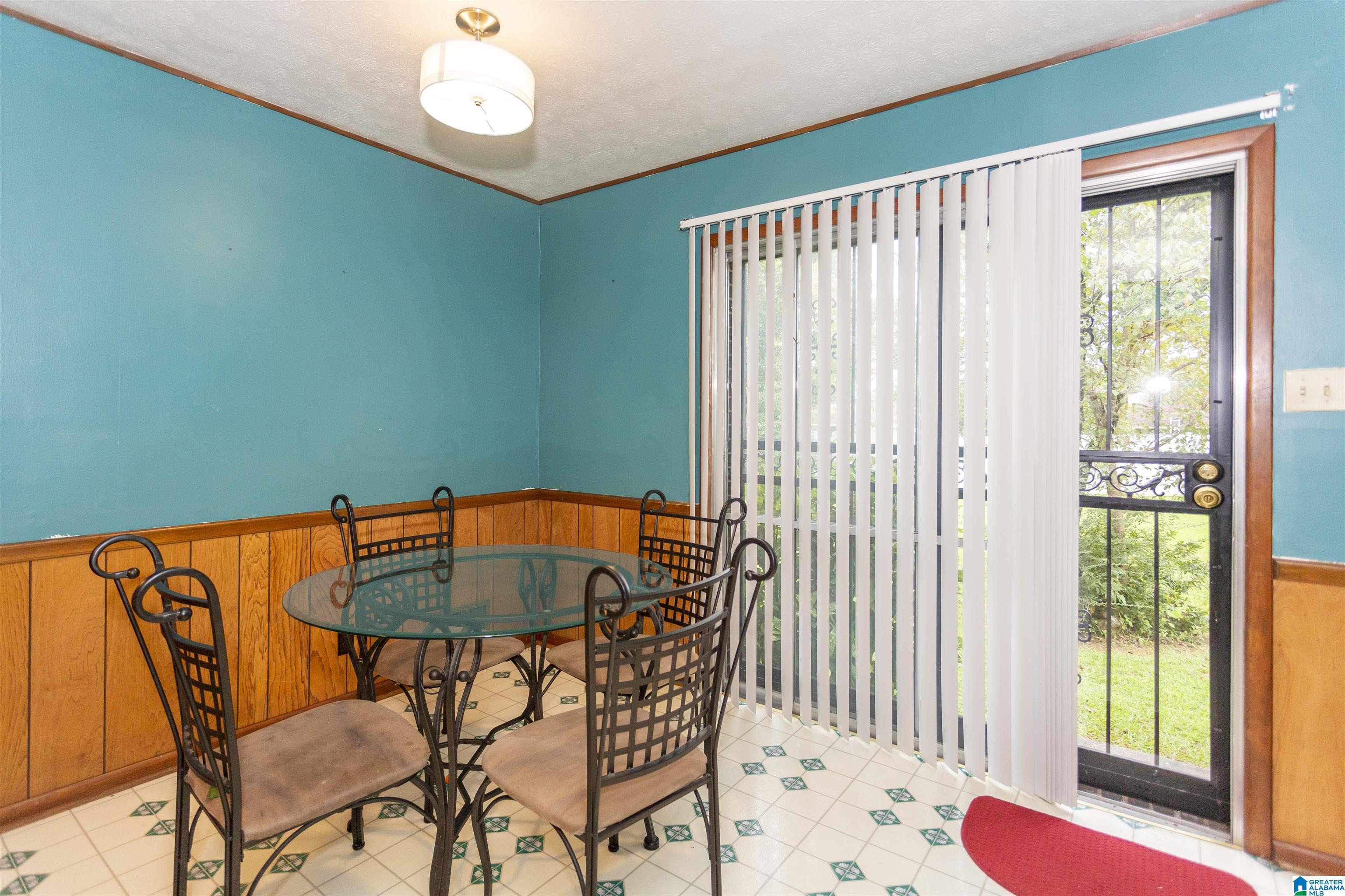 136 4th Plaza Pleasant Grove, AL 35127 - Photo 7 of 46