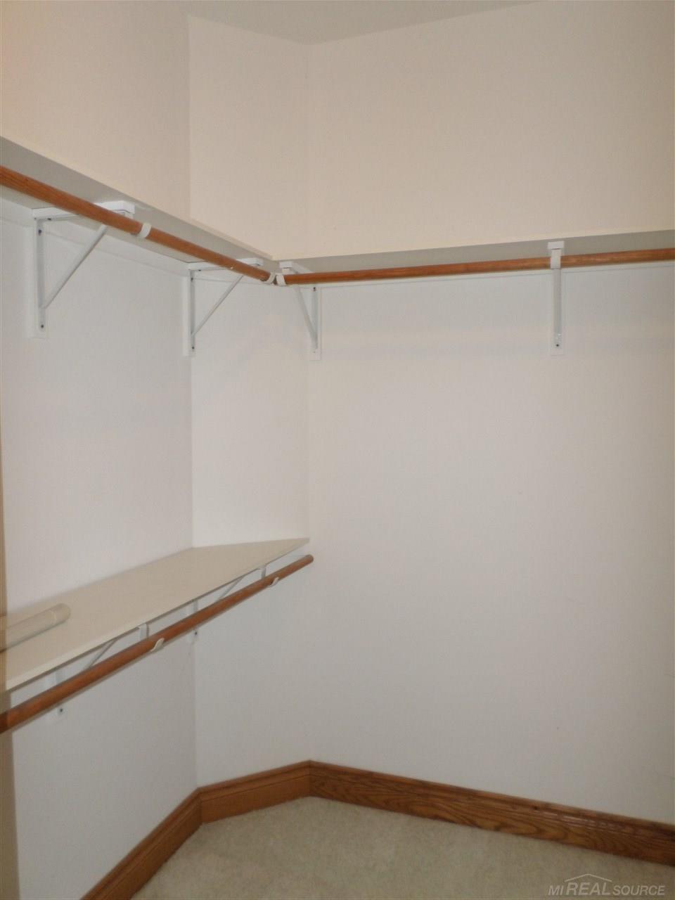 5569 Yankee Road St. Clair, MI 48079 - Photo 20 of 70 50016156-19.JPG