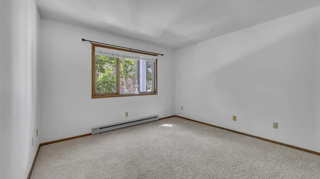 $1,299 | 615 Michigan Avenue, Unit 617, Sheboygan, WI 53081