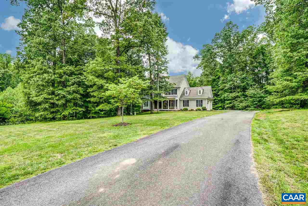 1402 Stillhouse Ridge Lane Charlottesville, VA 22903 - Photo 3 of 49 Gallery Image 3
