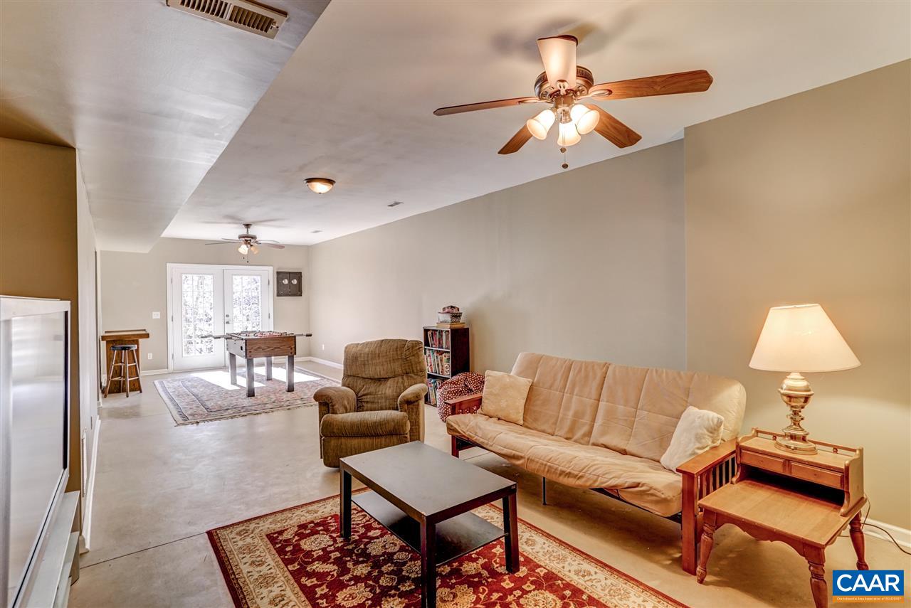 1402 Stillhouse Ridge Lane Charlottesville, VA 22903 - Photo 34 of 49 Gallery Image 34