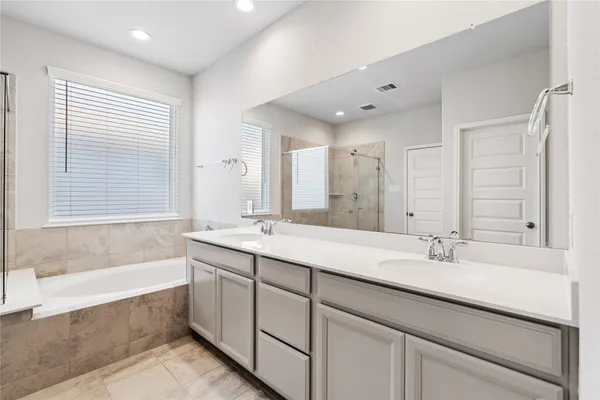 $2,675 | 3114 Spring Silo Lane, Houston, TX 77080