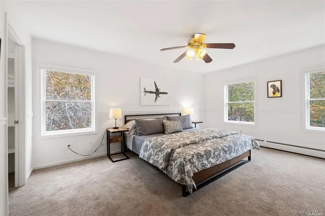 $1,199,999 | 4 Wooded Lane, Hampton Bays, NY 11946