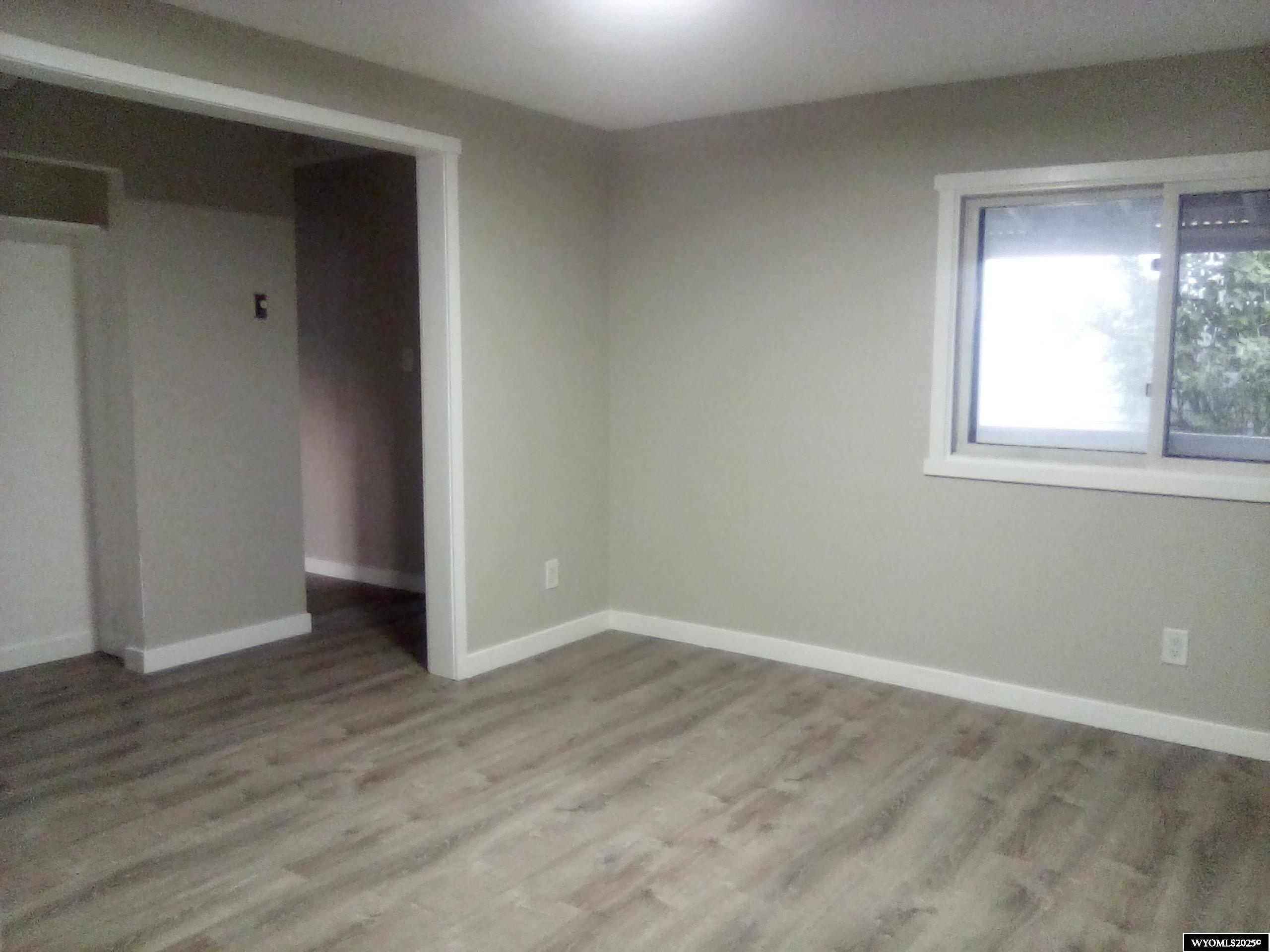 108 Frontier Avenue Newcastle, WY 82701 - Photo 3 of 7