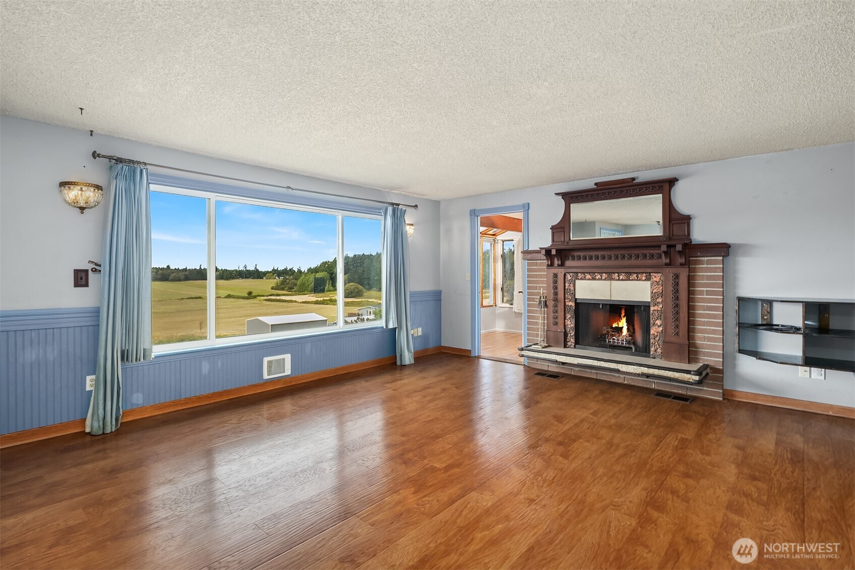 2861 Heller Road Oak Harbor, WA 98277 - Photo 15 of 38 Gallery Image 15