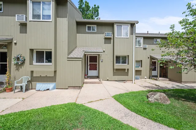 $159,900 | 17 McKenna Drive, Middletown, CT 06457