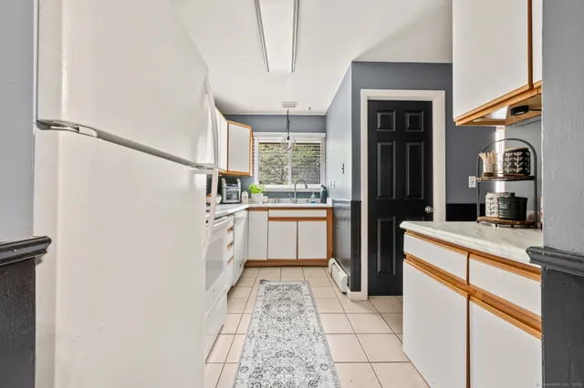 $159,900 | 17 McKenna Drive, Middletown, CT 06457