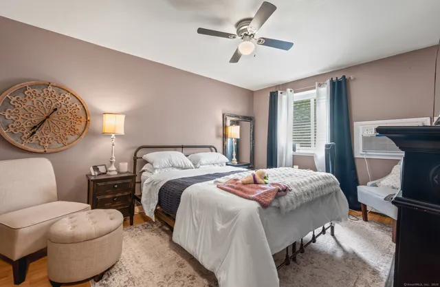 $159,900 | 17 McKenna Drive, Middletown, CT 06457