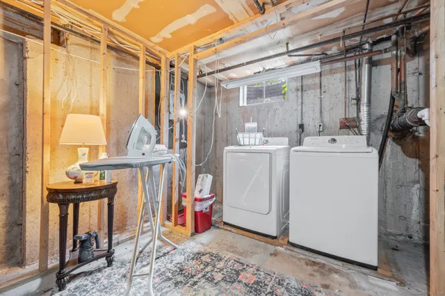 $159,900 | 17 McKenna Drive, Middletown, CT 06457