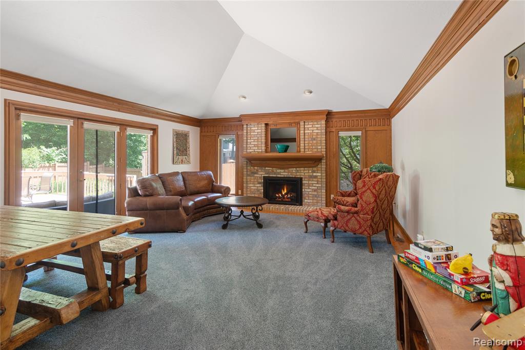 1484 Kings Pointe Road Grand Blanc, MI 48439 - Photo 11 of 48 Gallery Image 11