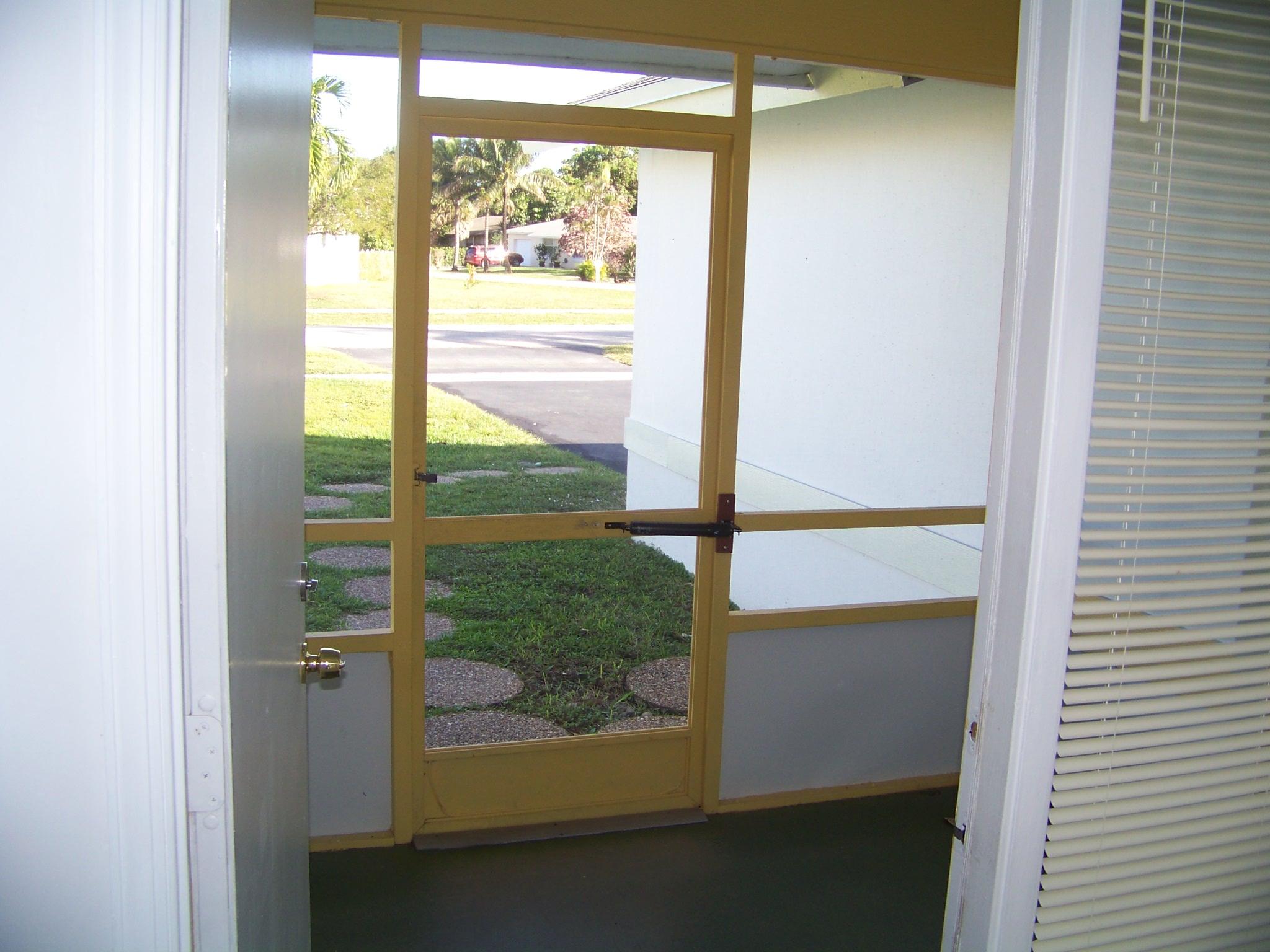 9781 Alaska Circle Boca Raton, FL 33434 - Photo 27 of 39 Front Porch