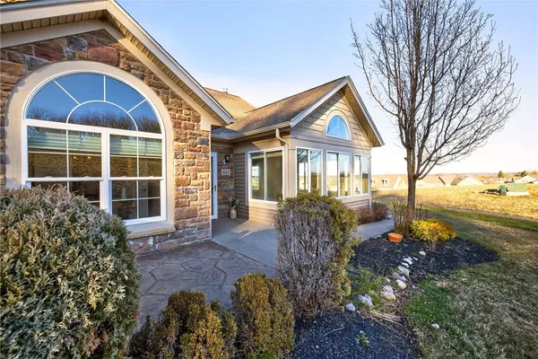 $575,000 | 5163 Cheshire Glen Road, Canandaigua Town, NY 14424