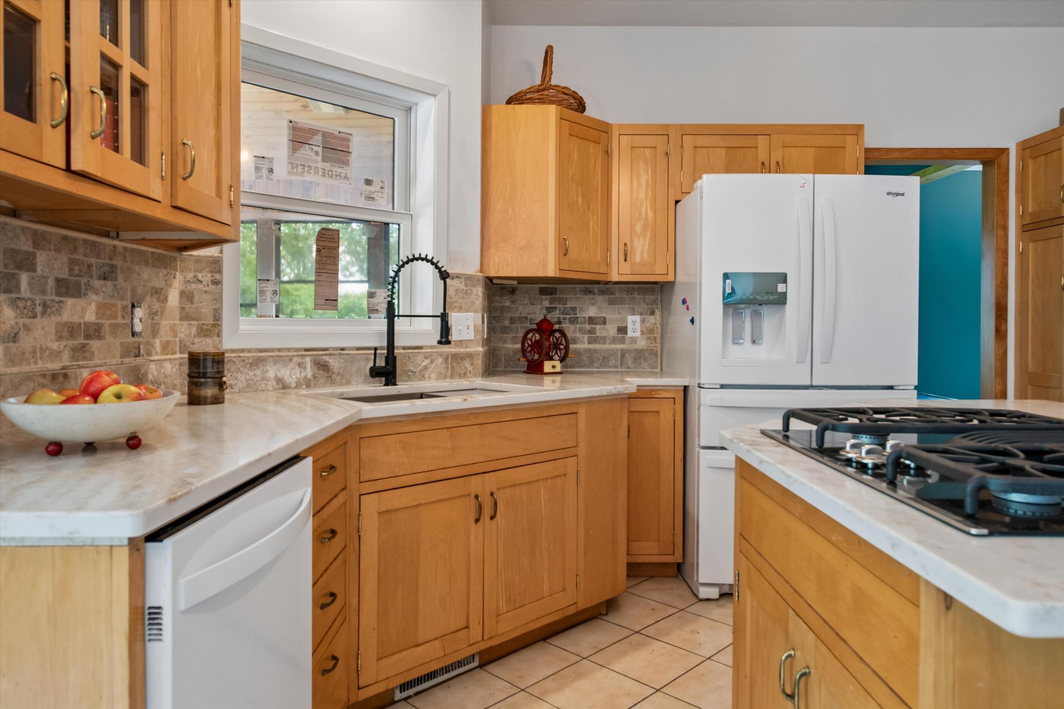 740 Mendota Heights Road Mendota Heights, MN 55120 - Photo 24 of 40