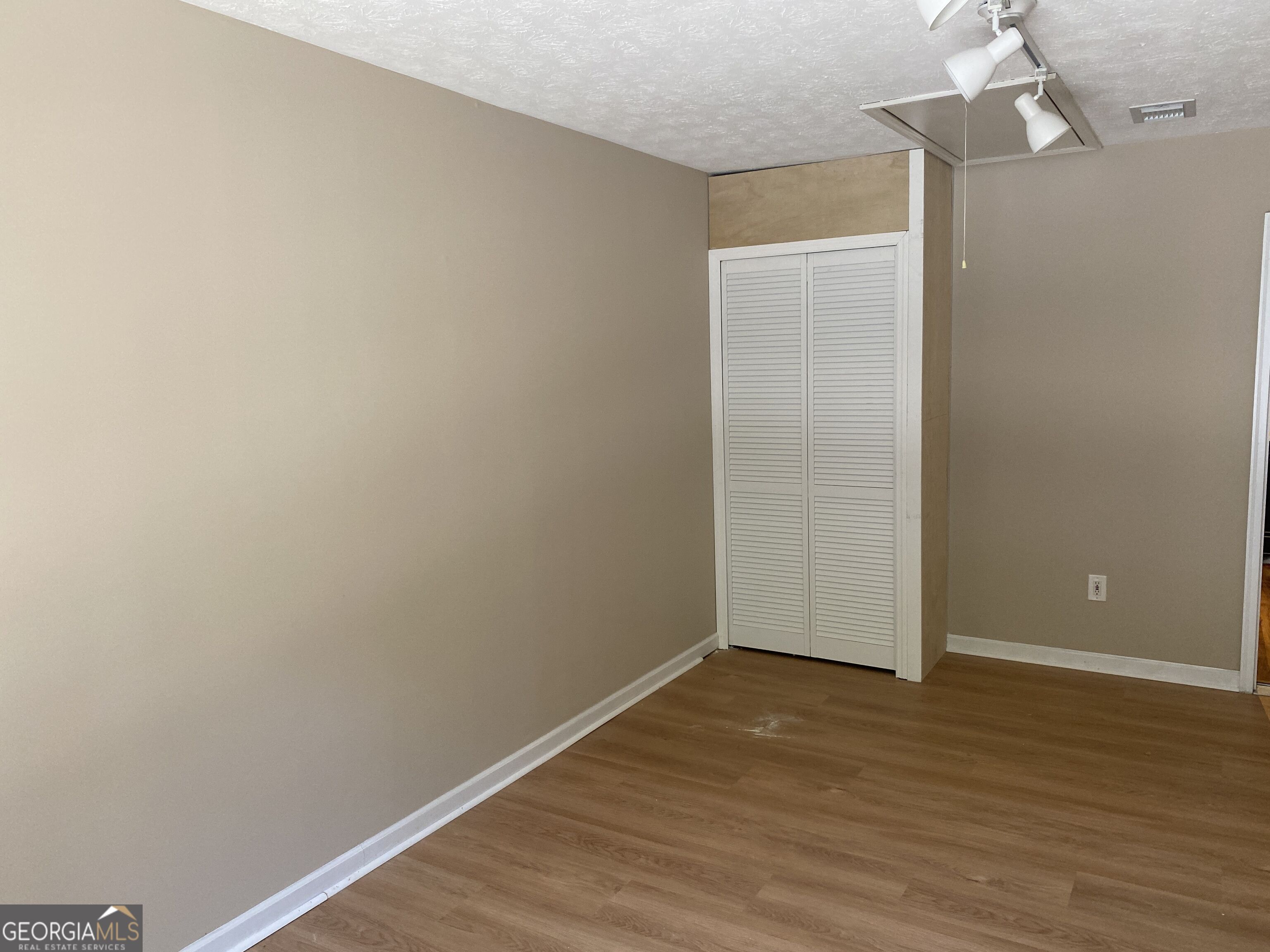 209 East Wilson Street, Unit 19 Villa Rica, GA 30180 - Photo 11 of 25 Gallery Image 11