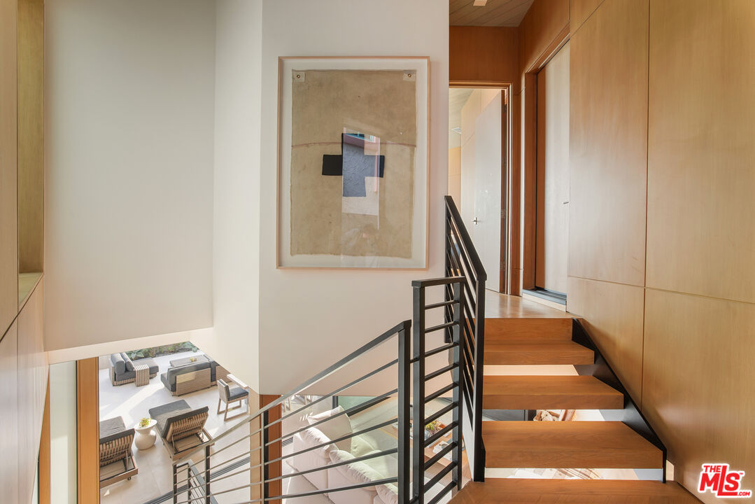 4016 The Strand Manhattan Beach, CA 90266 - Photo 11 of 42