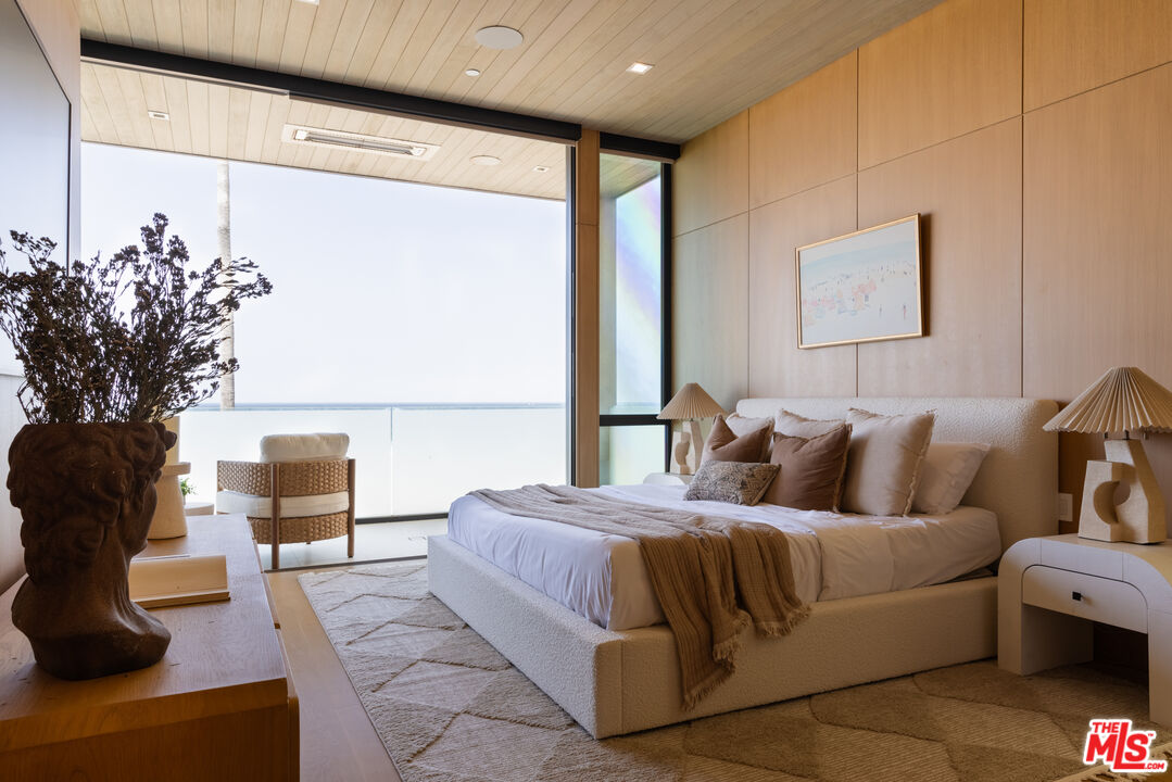 4016 The Strand Manhattan Beach, CA 90266 - Photo 12 of 42