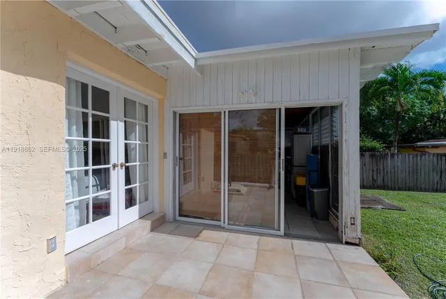 $900,000 | 4250 Southwest 10th Street, Miami, FL 33134