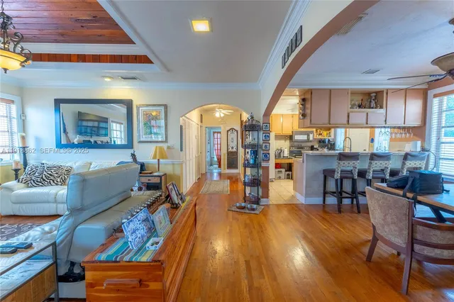 $900,000 | 4250 Southwest 10th Street, Miami, FL 33134