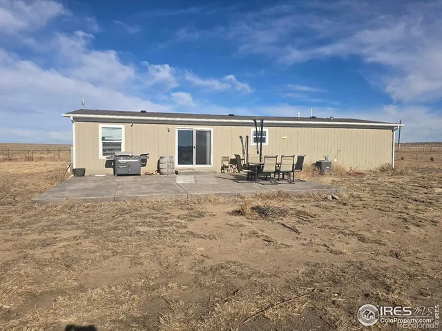 $519,000 | 15322 County Road West, Weldona, CO 80653