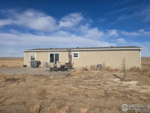 $519,000 | 15322 County Road West, Weldona, CO 80653