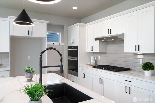 $659,950 | 2430 Ridgeway Drive, Oak Harbor, WA 98277