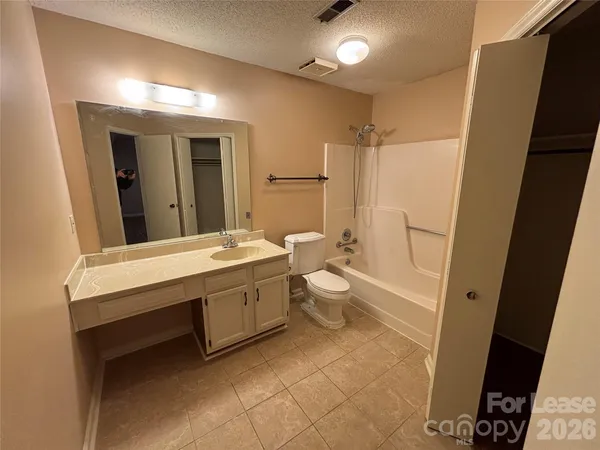 $1,700 | 6708 Marston Court, Charlotte, NC 28215