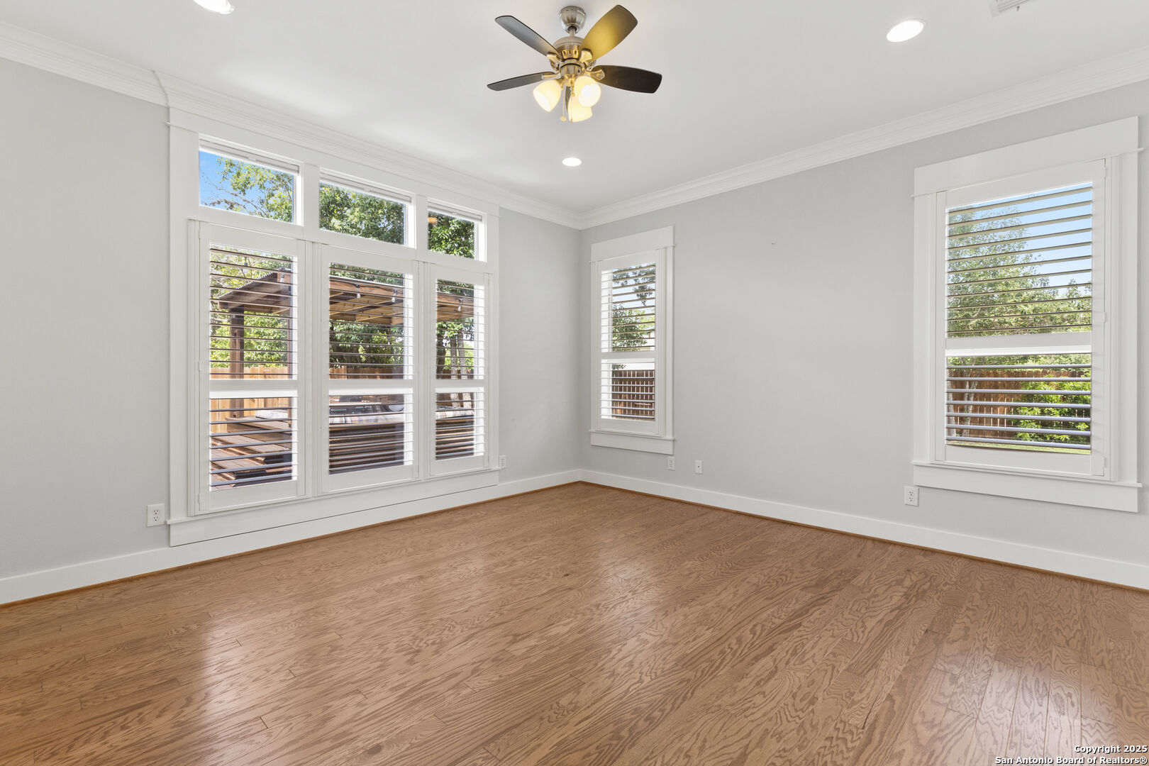 14280 Highway 16 Medina, TX 78055 - Photo 17 of 46