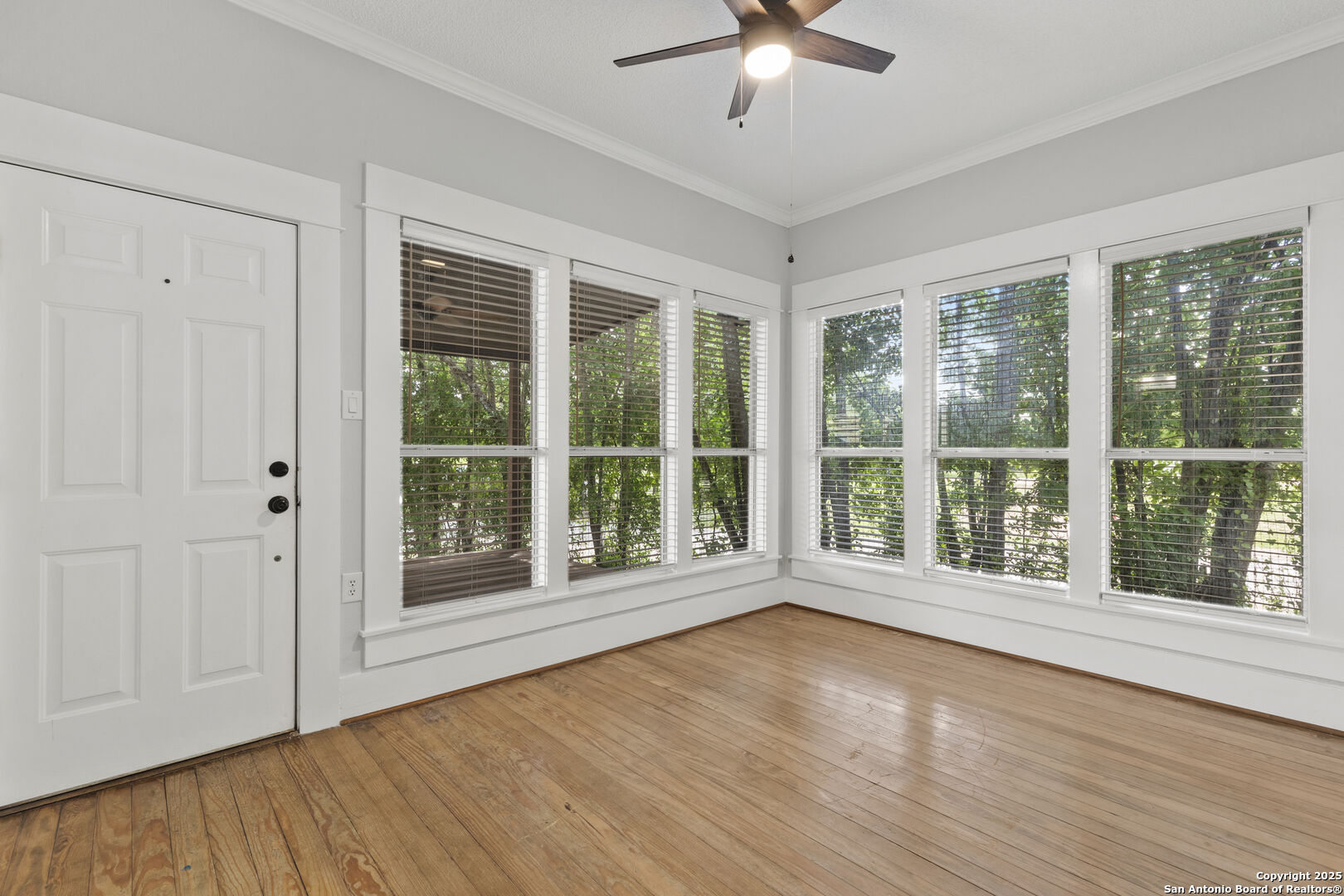 14280 Highway 16 Medina, TX 78055 - Photo 21 of 46