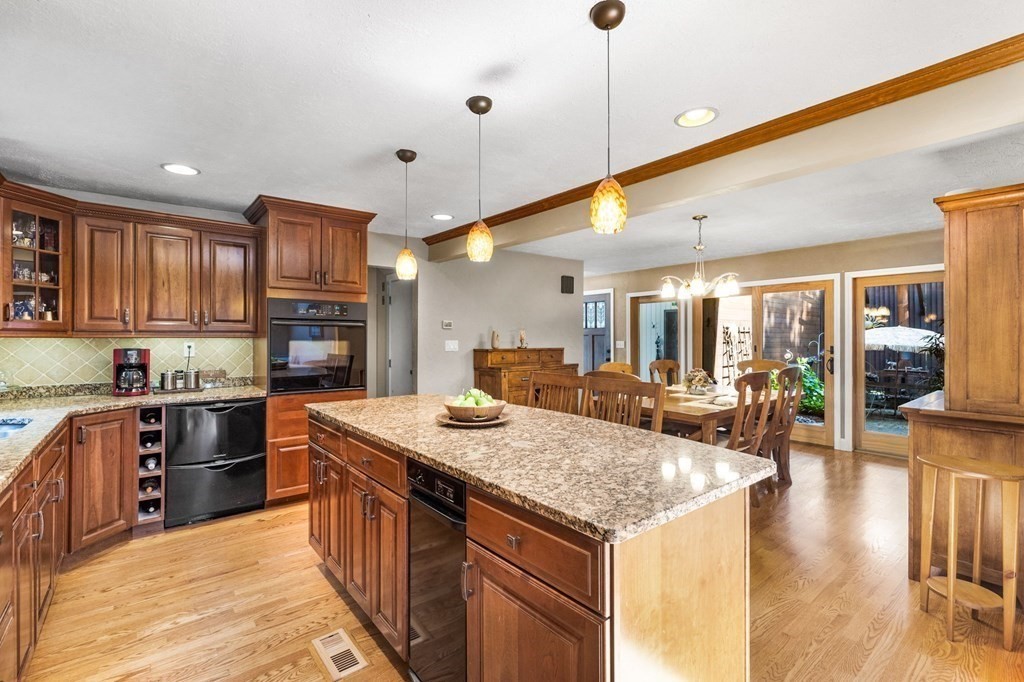 62 Lowell Road Pembroke, MA 02359 - Photo 11 of 42 Gallery Image 11